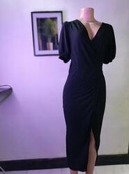 Black Midi length wr